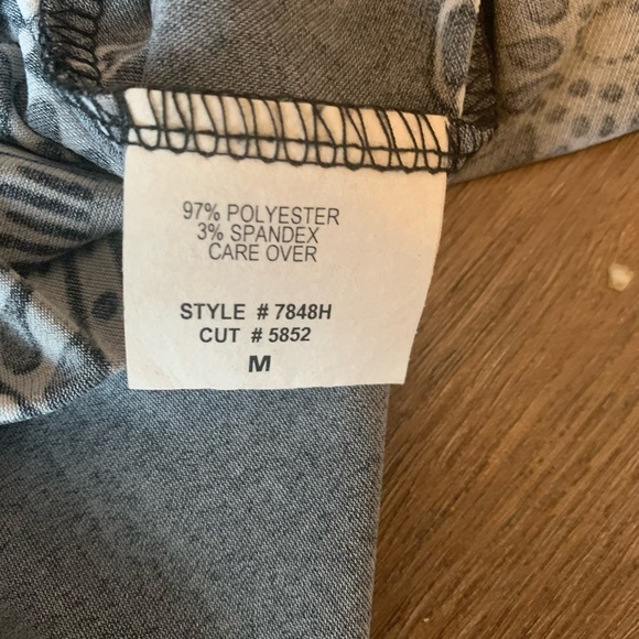 Mesmerize Elegant Black and White Patterned Dress - Picture 9 of 9